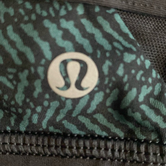 Lululemon Sports Bra Green/Black - Picture 3 of 9